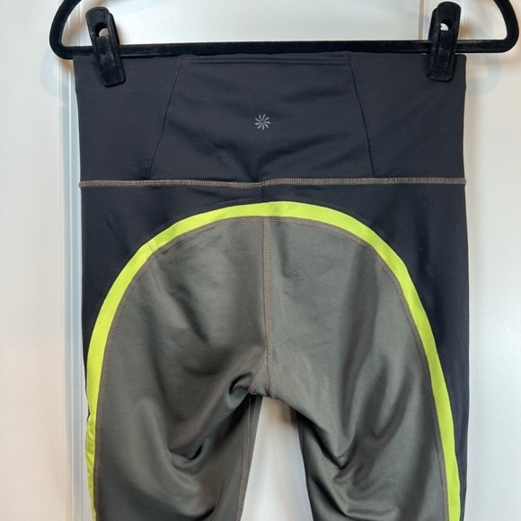 Athleta Spar Colorblock 7/8 Leggings Olive Green Black Compression Womens Medium - Picture 11 of 14